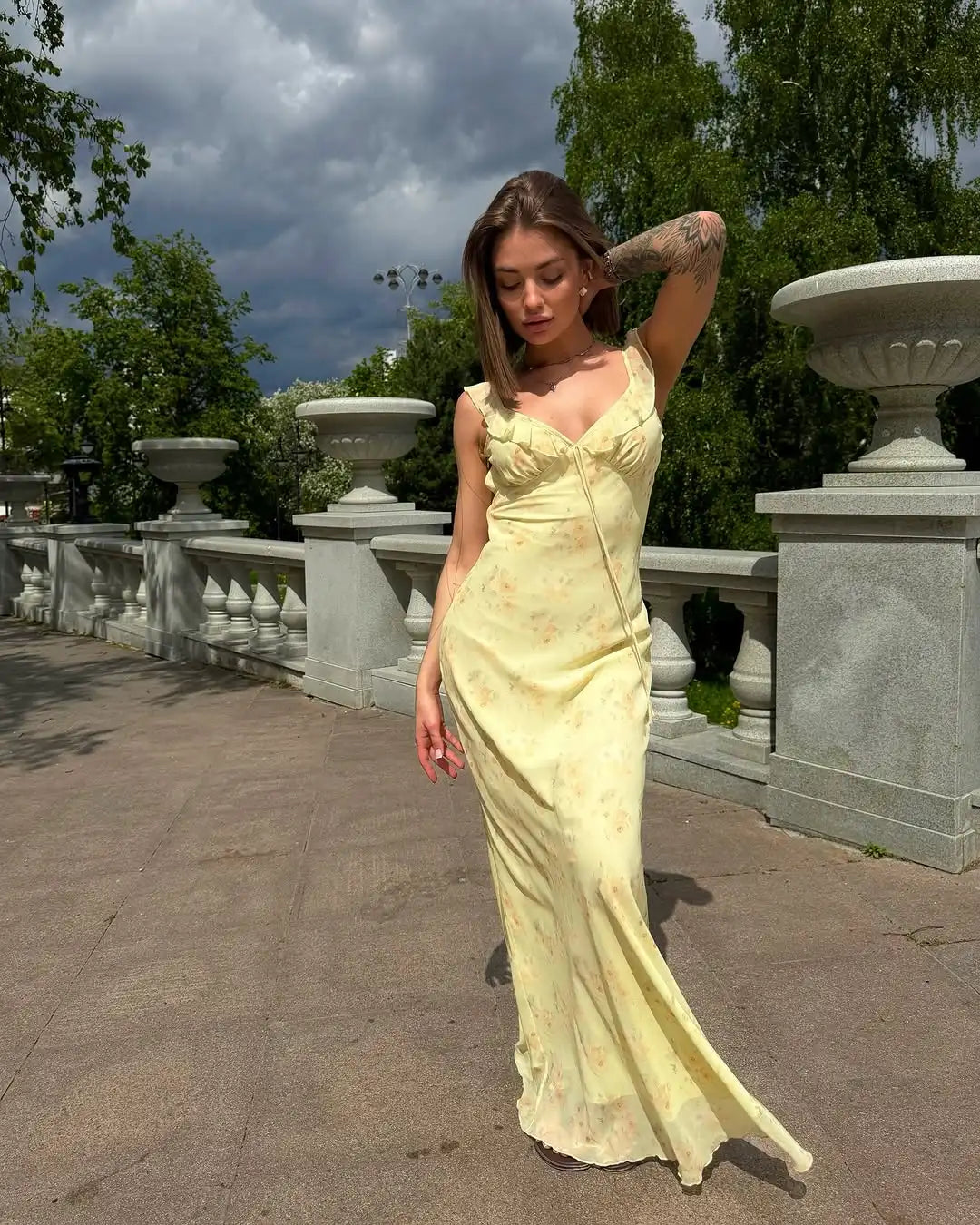 Floral Plunge Backless Maxi Dress