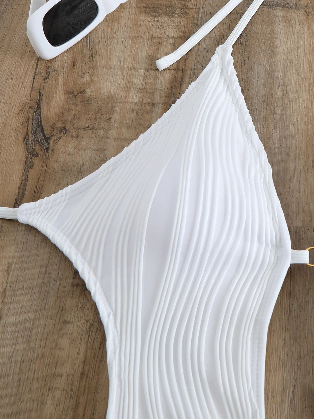 Halter V-Neck Monokini